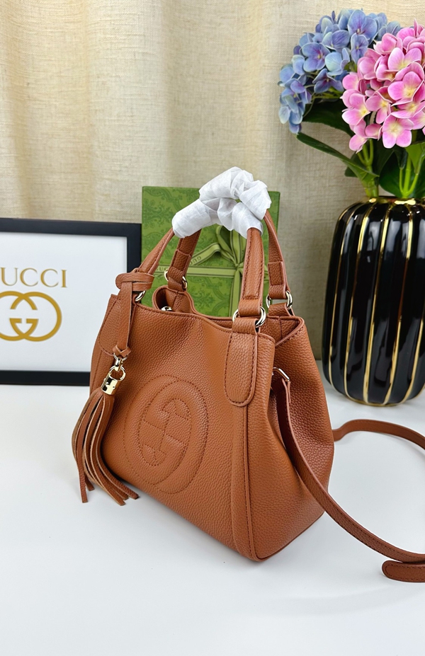 激安グッチバッグコピー側面デザイン